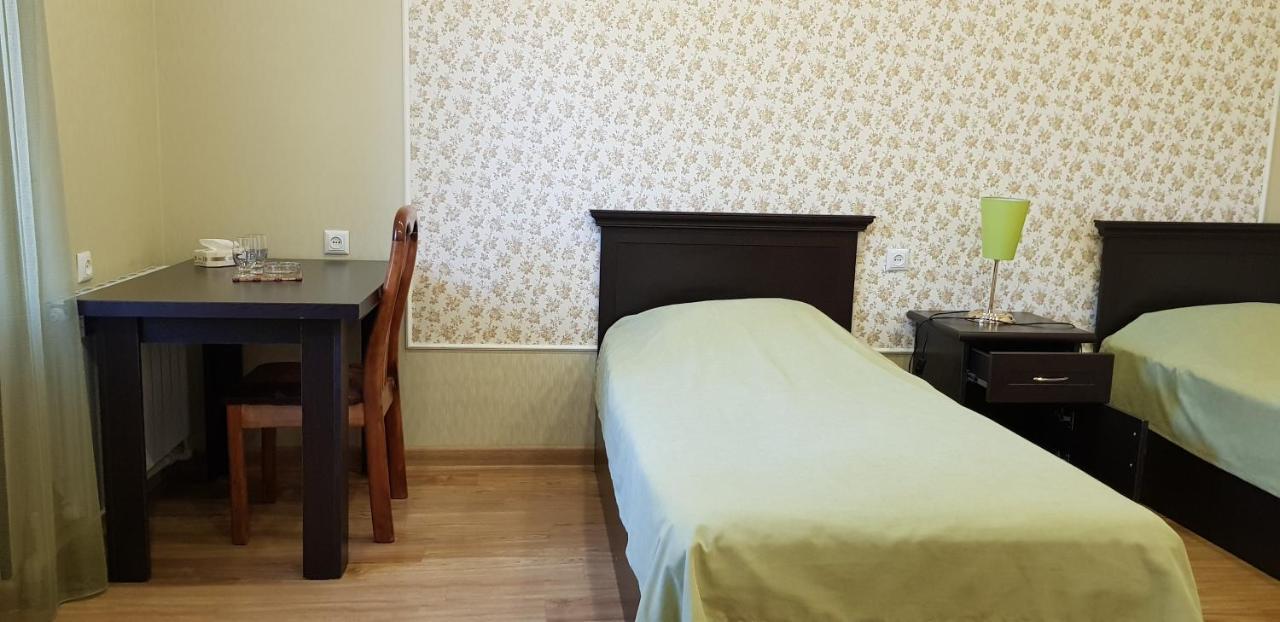 Ruzan Hotel Ijevan Ngoại thất bức ảnh